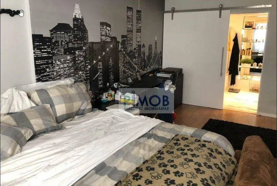 Top-floor apartment with 3 bedrooms and 330 m² — photo 5