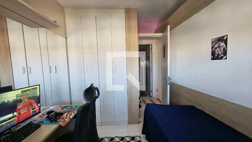 Панорамные окна и 4 спальни: квартира 200 м² — photo 27