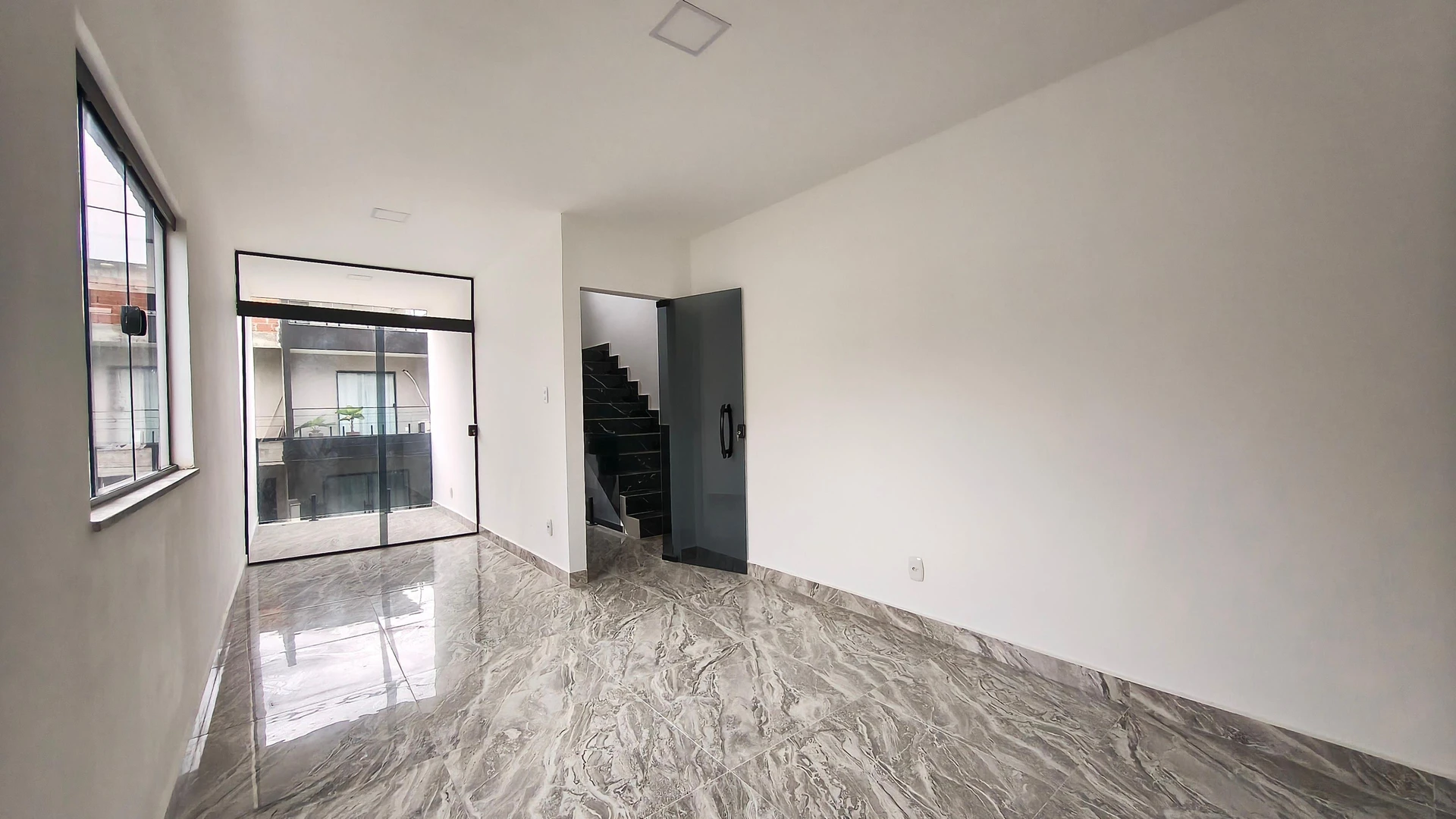 Unfurnished house with 3 bedrooms and 3 bathrooms — photo 19