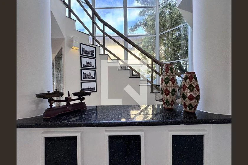 Furnished 6-bedroom house with 387 m² and 4 en-suites — photo 41