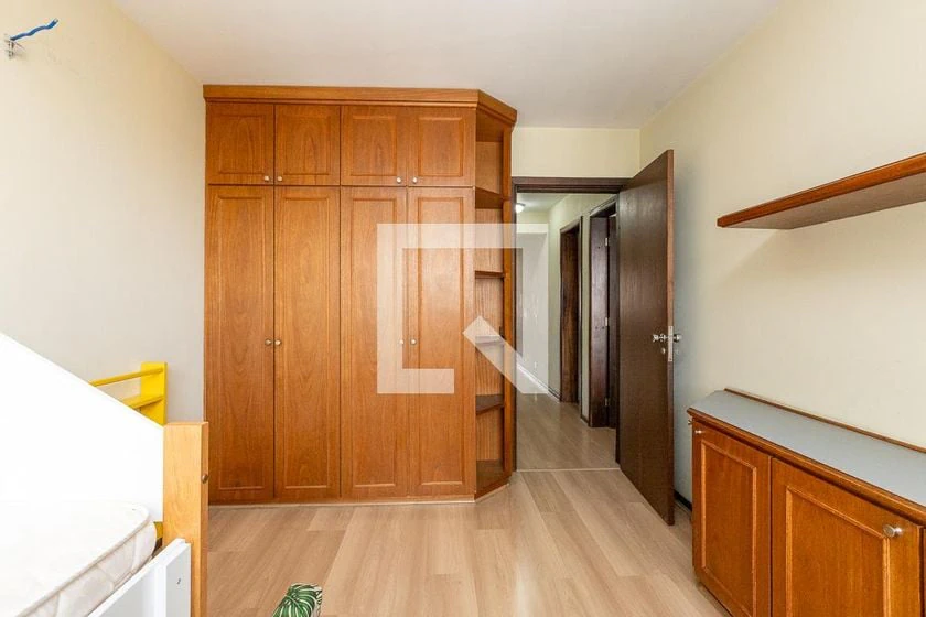 Apartamento de 4 quartos com varanda e 165 m² — photo 16