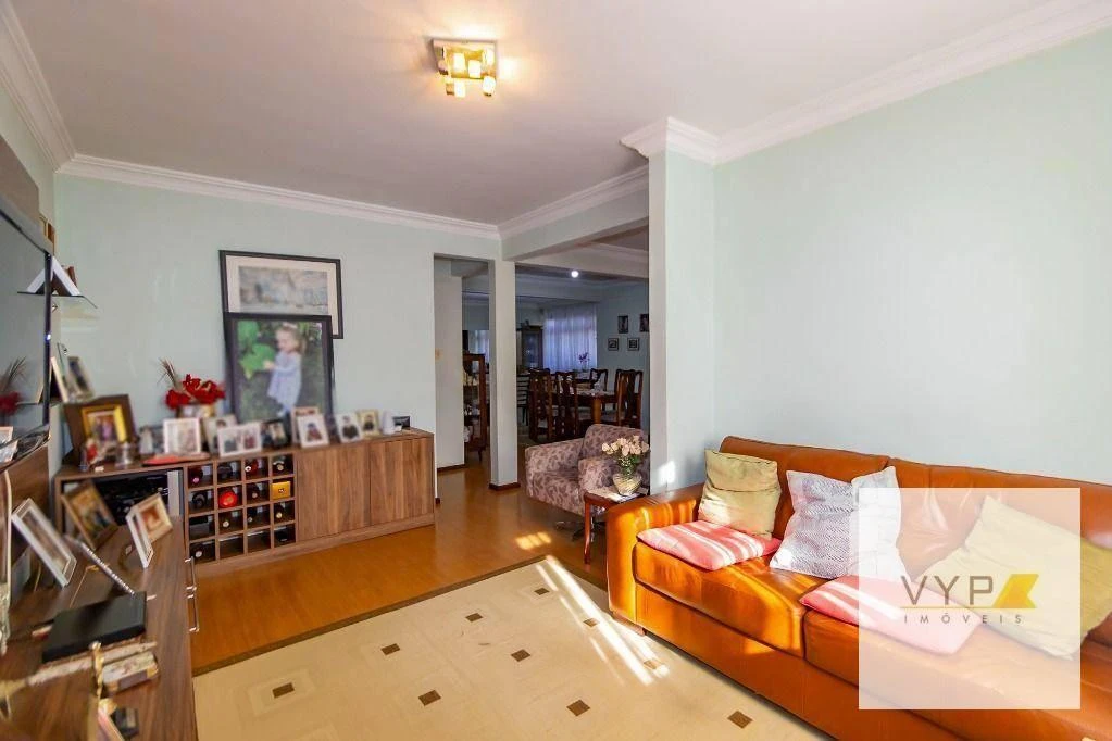 4-bedroom house with a home office — photo 30