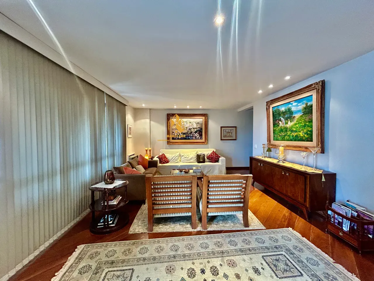 Furnished 3-bedroom apartment with 275 m² on the 4th floor — photo 14