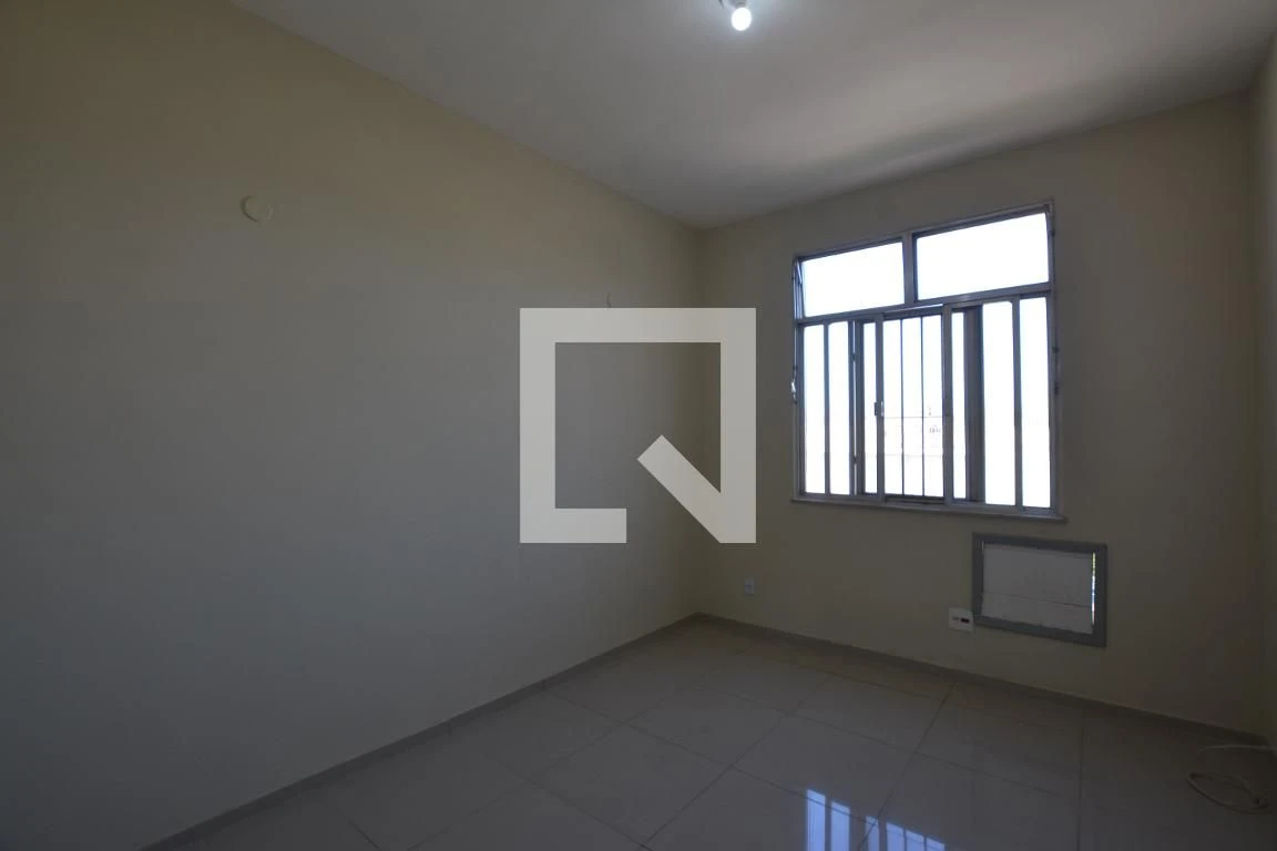 Apartamento com 2 quartos, 1 banheiro e 1 vaga — photo 18