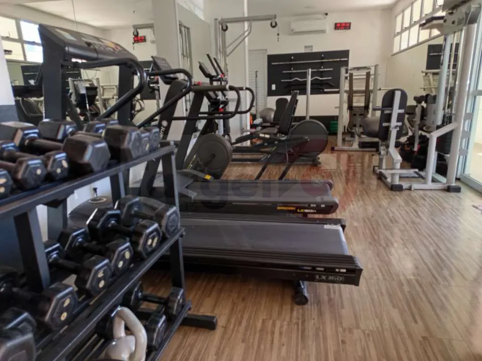 Apartamento com 2 quartos e 2 banheiros com vaga — photo 23