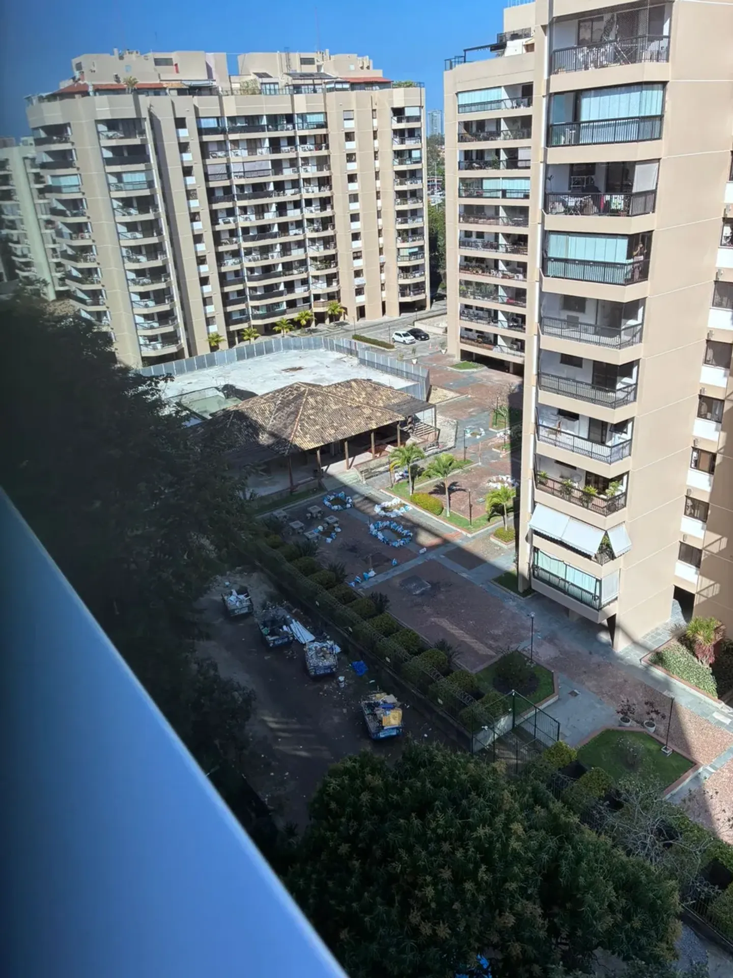 2-bedroom apartment with a water view — photo 18