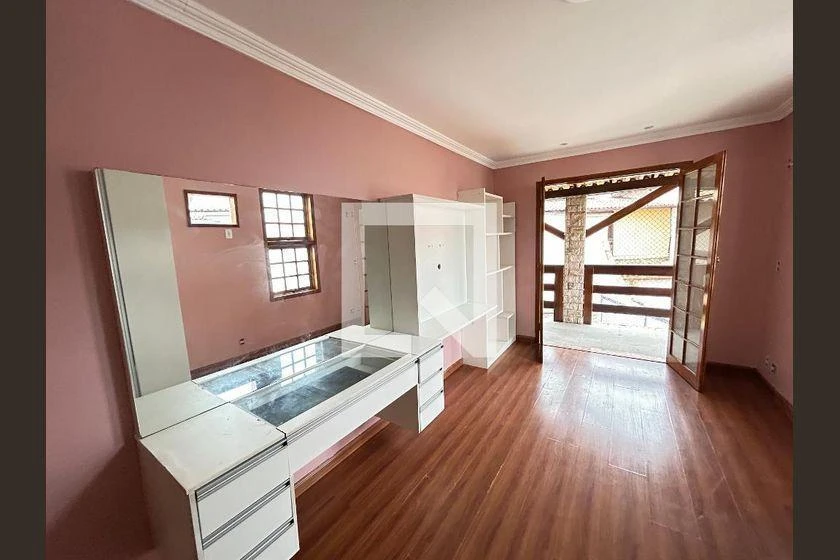 Casa com 3 quartos, suíte e cozinha a gás, 200 m² — photo 27
