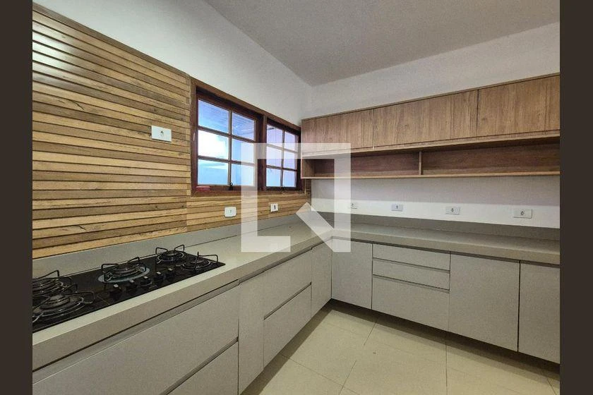 3-bedroom house with a home office — photo 14