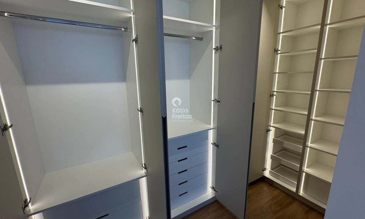 132 m² unfurnished apartment with 3 en-suites — photo 46
