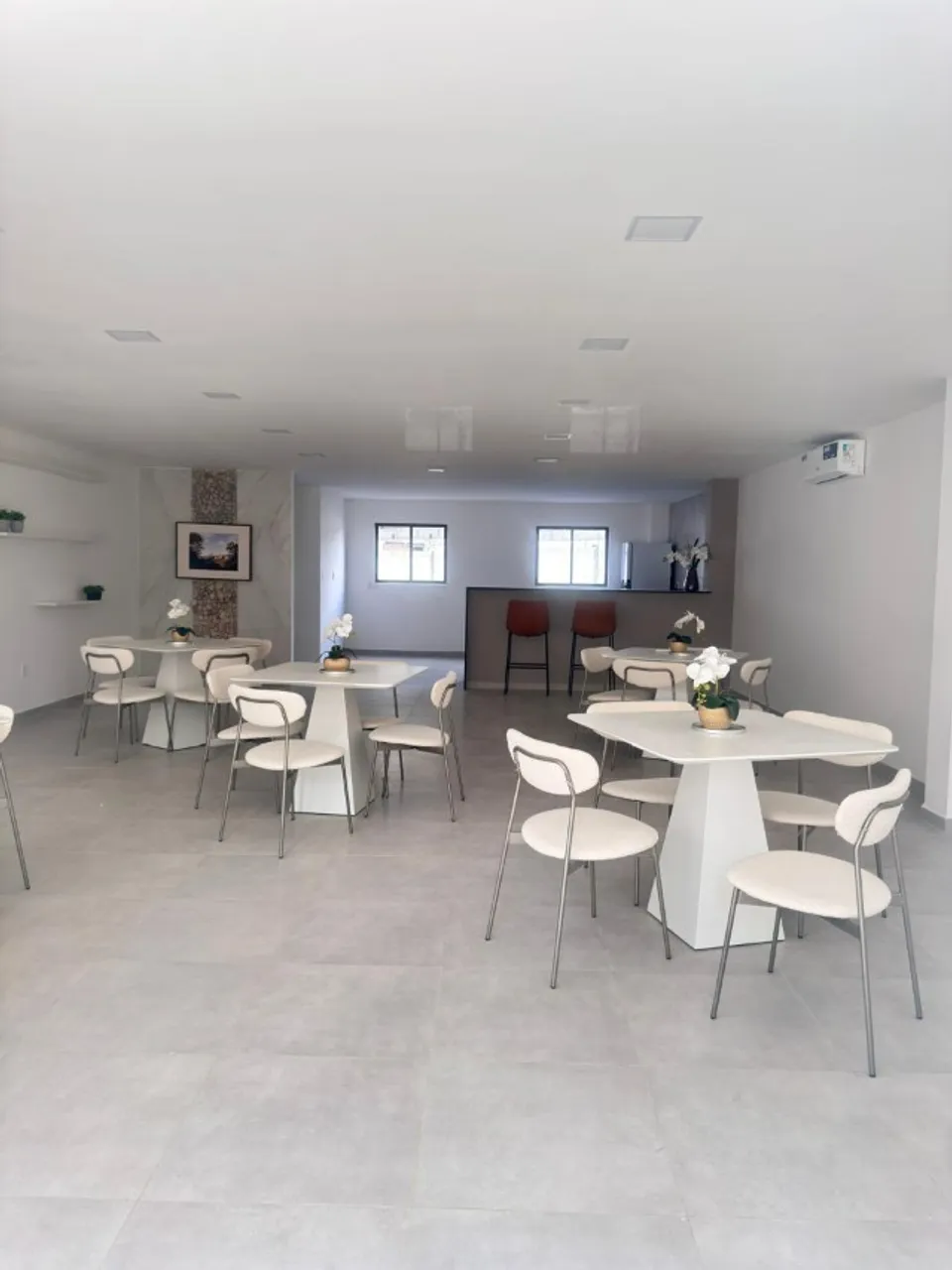 2-bedroom apartment on the 2nd floor with an en-suite — photo 12