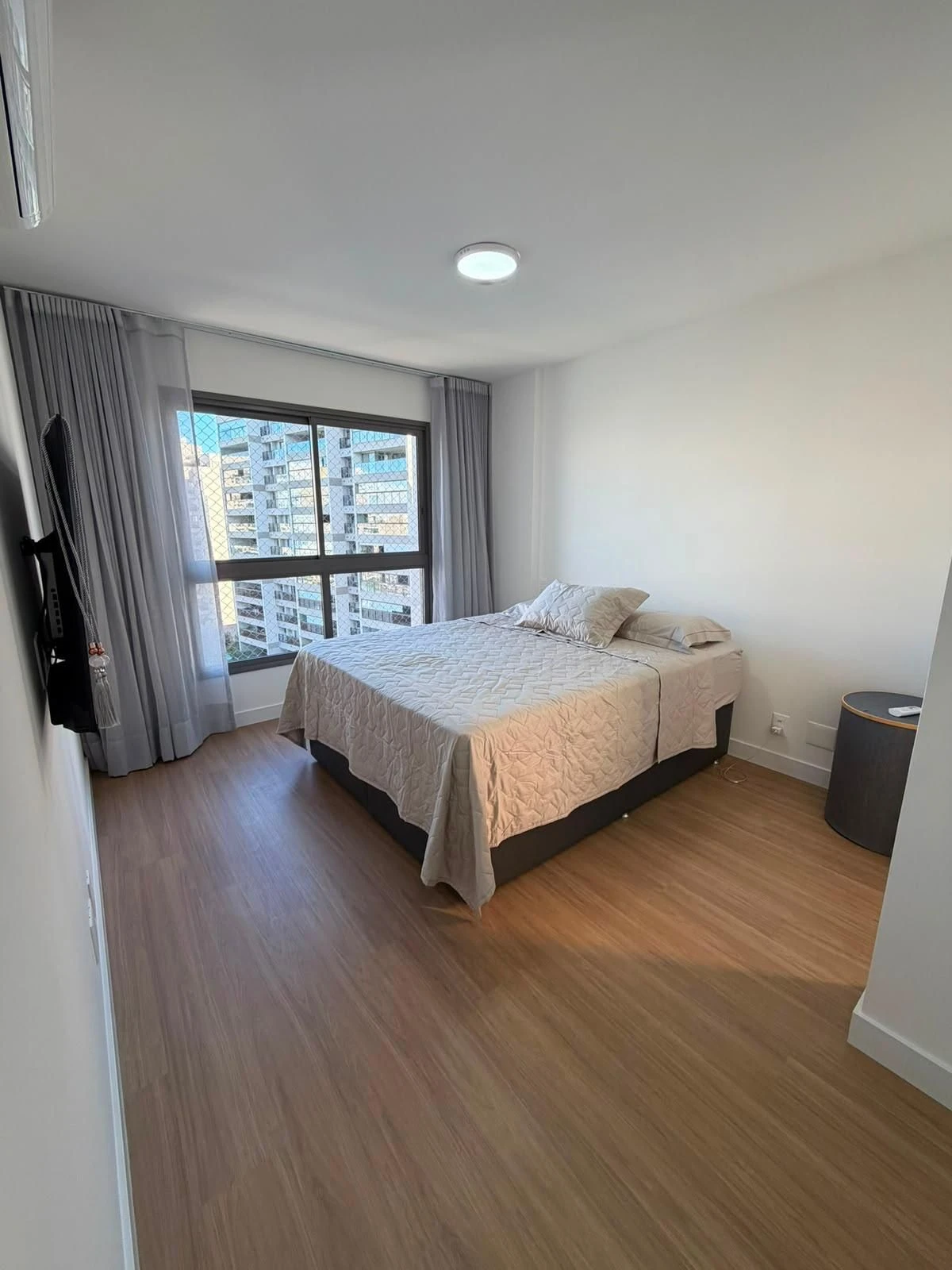 Furnished 3-bedroom apartment with American-style kitchen — photo 3