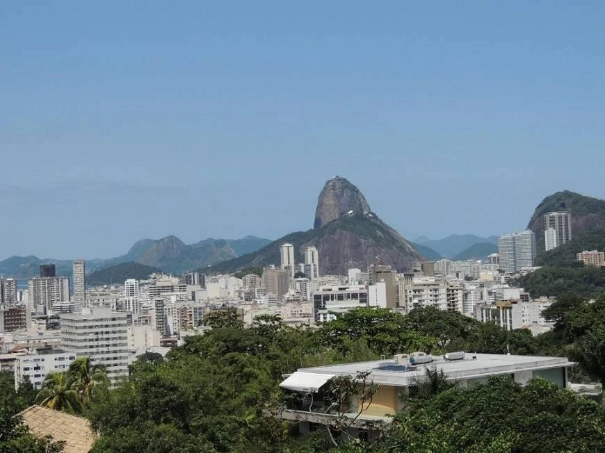 Casa mobiliada com 4 quartos e 2 suítes — photo 16
