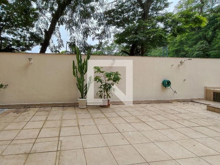 Квартира 293 м² с рабочим местом и собственным бассейном — photo 11