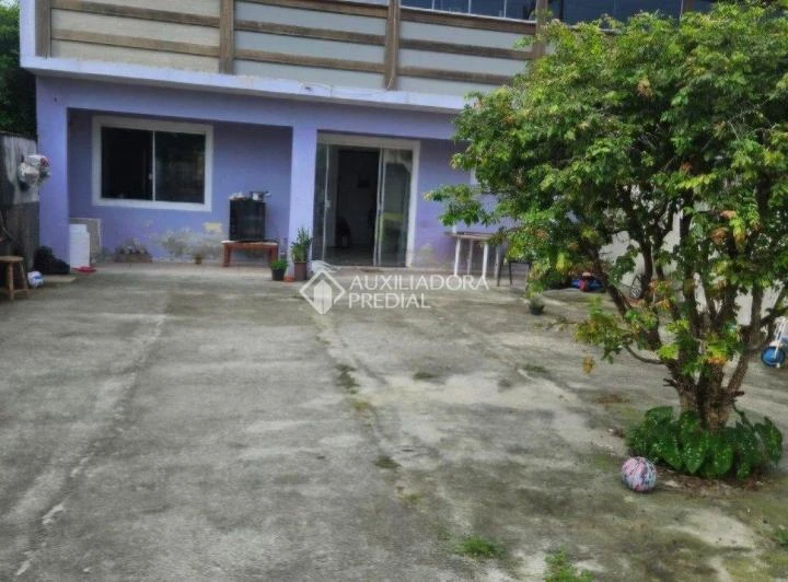 Ground-floor house with 3 bedrooms, 150 m² and 1 parking — photo 7