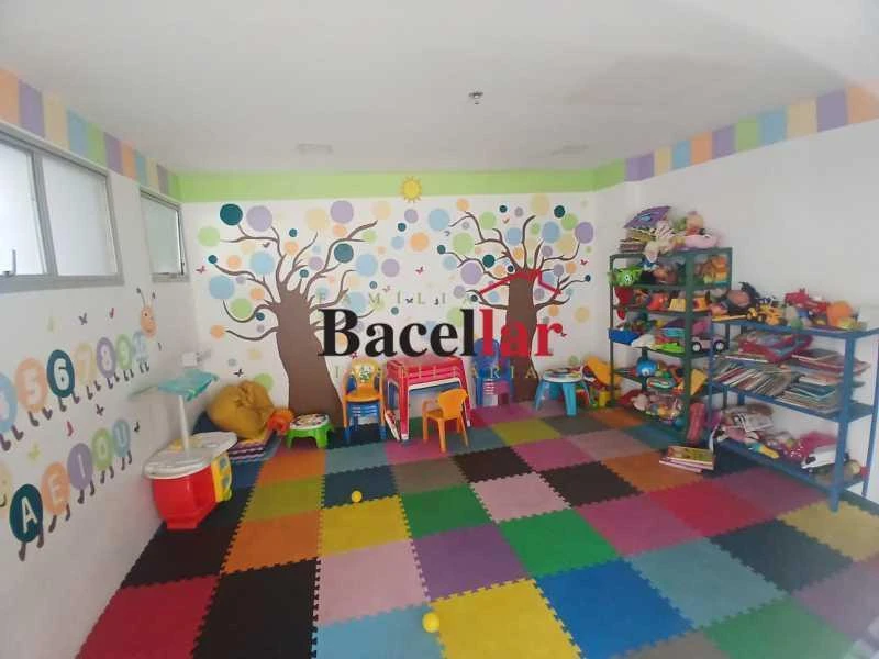 122 m² apartment with 2 bedrooms and ceramic flooring — photo 4
