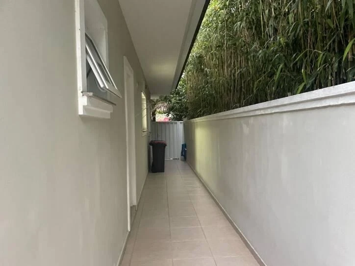 Ванна та 4 спальні: будинок 258 м² — photo 46