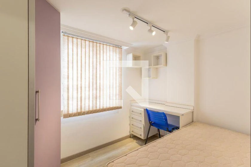 Furnished apartment, 66 m², with a home office — photo 3