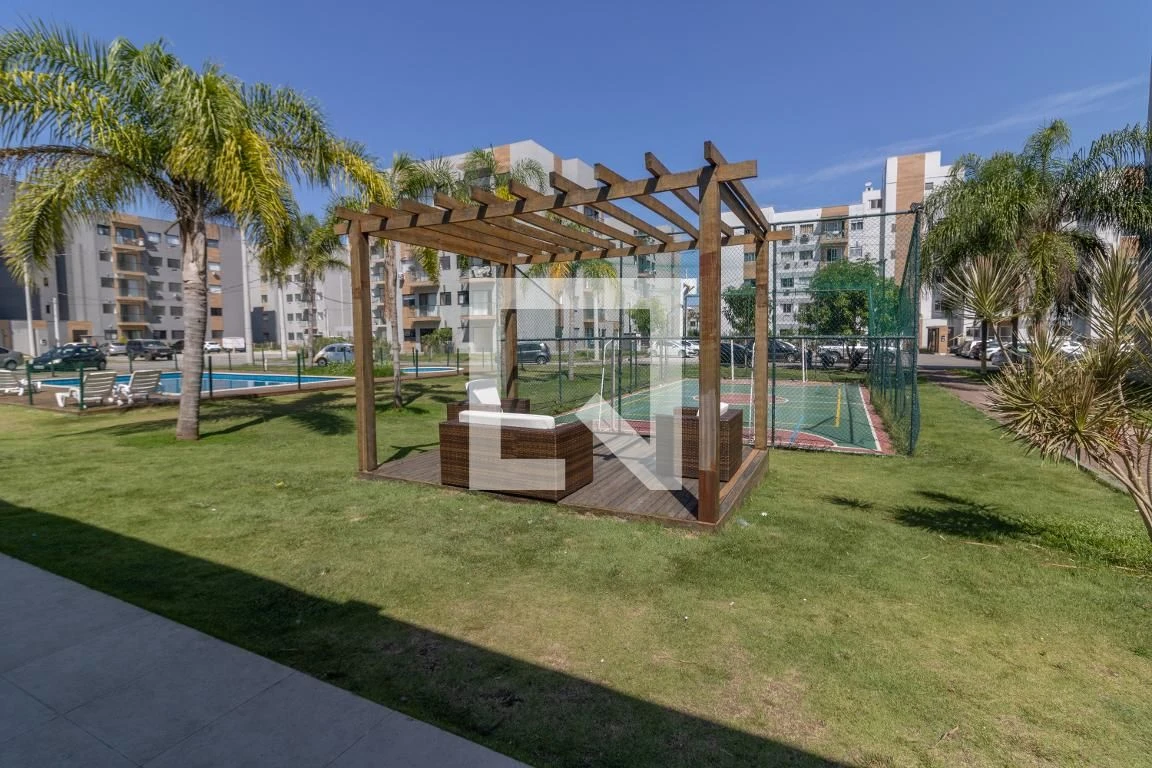 Apartamento mobiliado com 2 quartos e 1 banheiro — photo 35