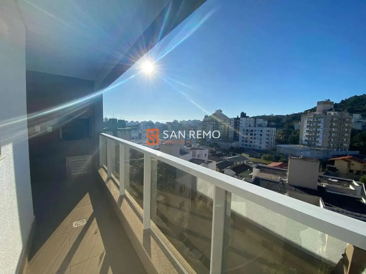 2-bedroom apartment with 1 en-suite and 68 m² — photo 3