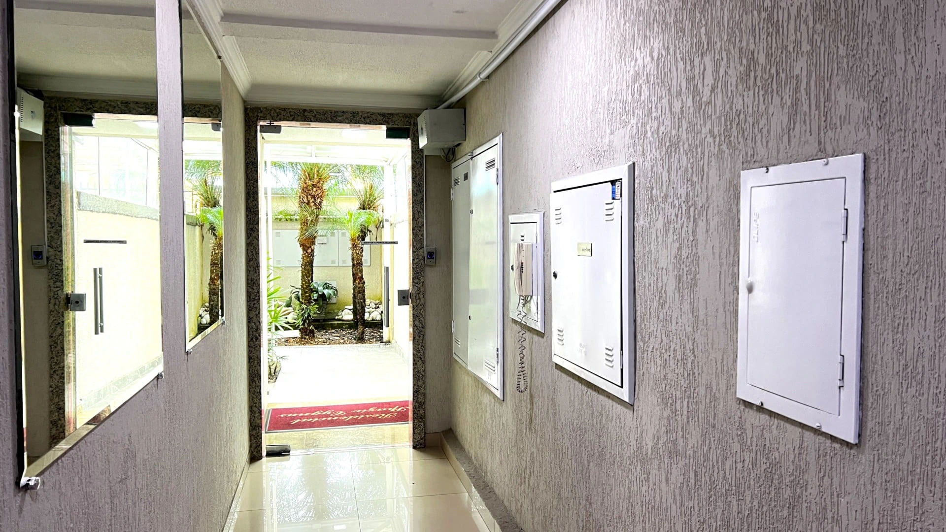 2-bedroom apartment, 1 with its own bathroom, 51 m² — photo 25