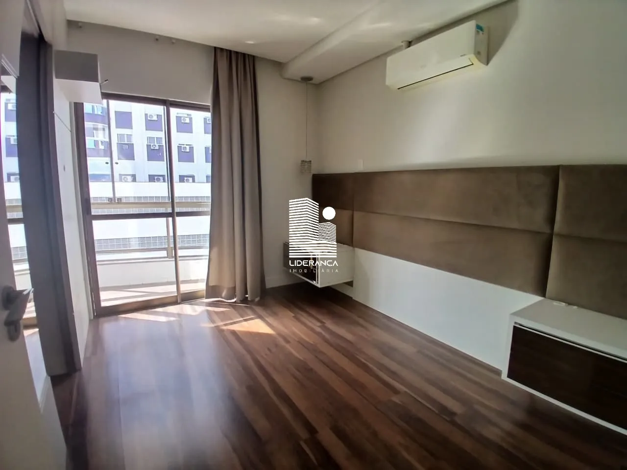 Apartamento mobiliado de 142 m² com 3 quartos e varanda — photo 6