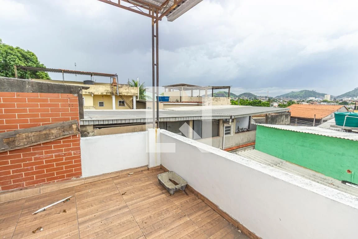 Casa sem mobília com 3 quartos e 3 banheiros — photo 11
