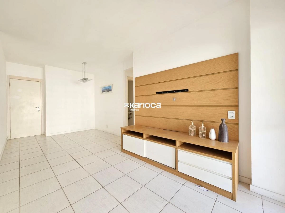 90 m² apartment with 3 bedrooms and built-in wardrobes