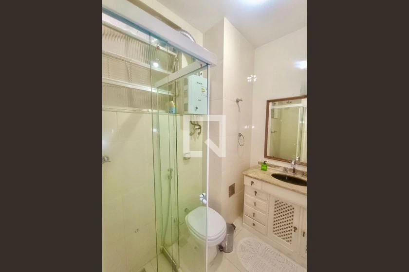 Rental apartment with 2 bedrooms and a balcony — photo 12