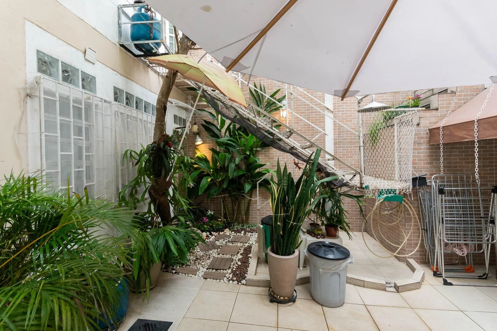 Студия 22 м² с рабочим местом и стиральной машиной — photo 22