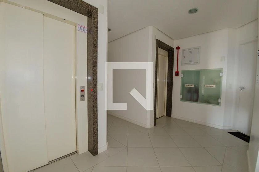 Apartamento amueblado con 2 dormitorios y 115 m² — photo 28
