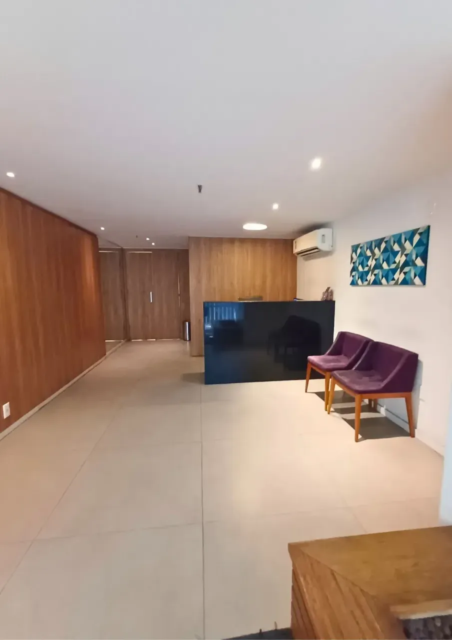 Apartment with open-plan kitchen and 2 bedrooms — photo 4