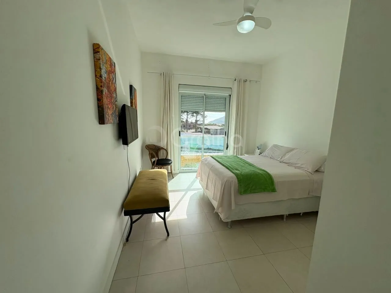 Furnished 129 m² apartment with 2 bedrooms and balcony — photo 37
