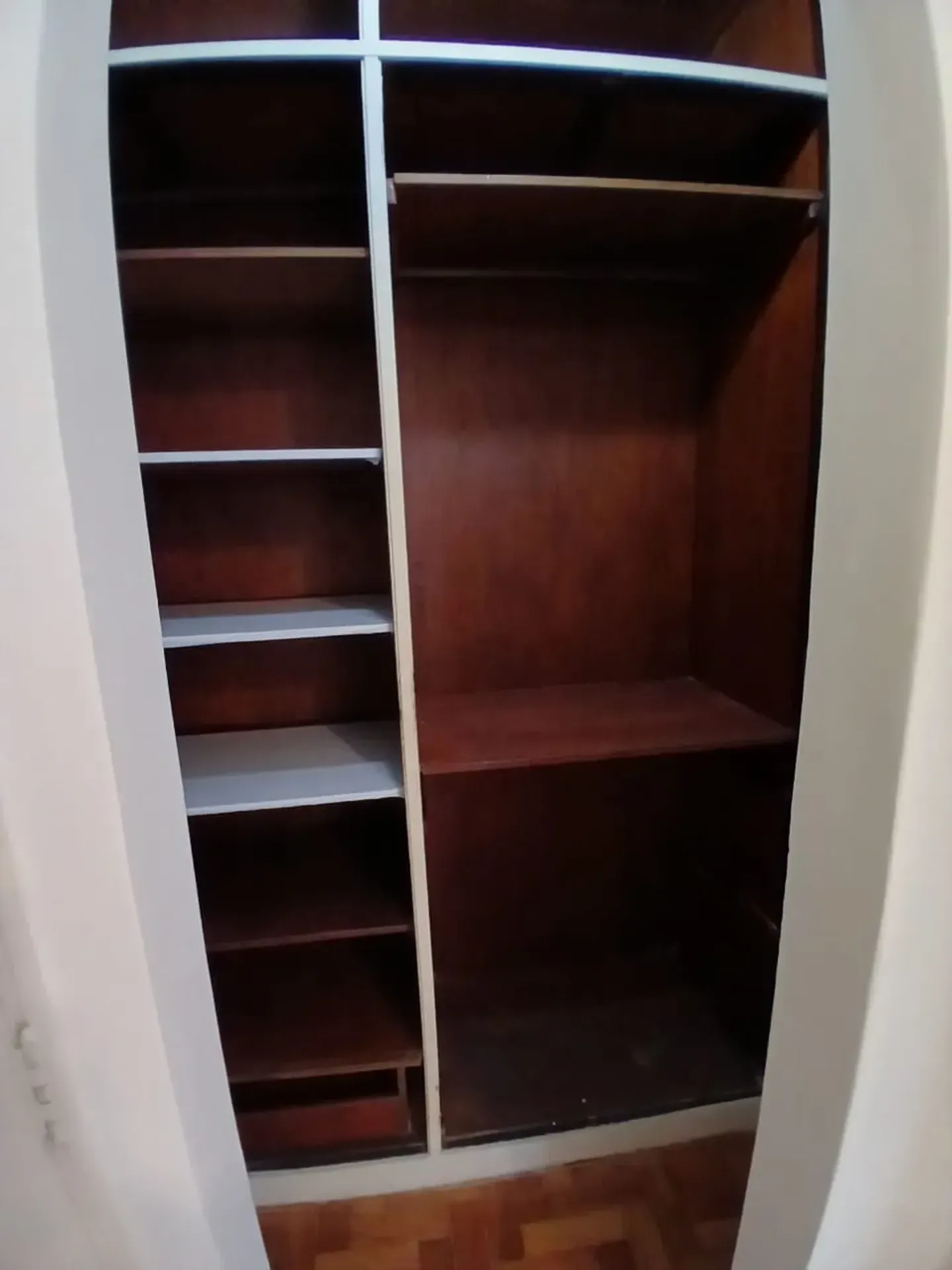 Apartment on the 4th floor with a walk-in closet — photo 5