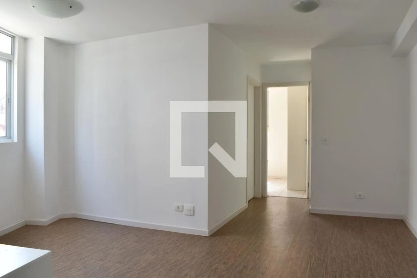 2-bedroom rental apartment with 1 parking space — photo 6