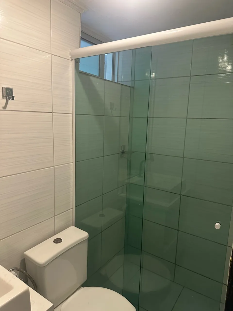 2-bedroom apartment with wood or laminate floors in Curitiba — photo 16