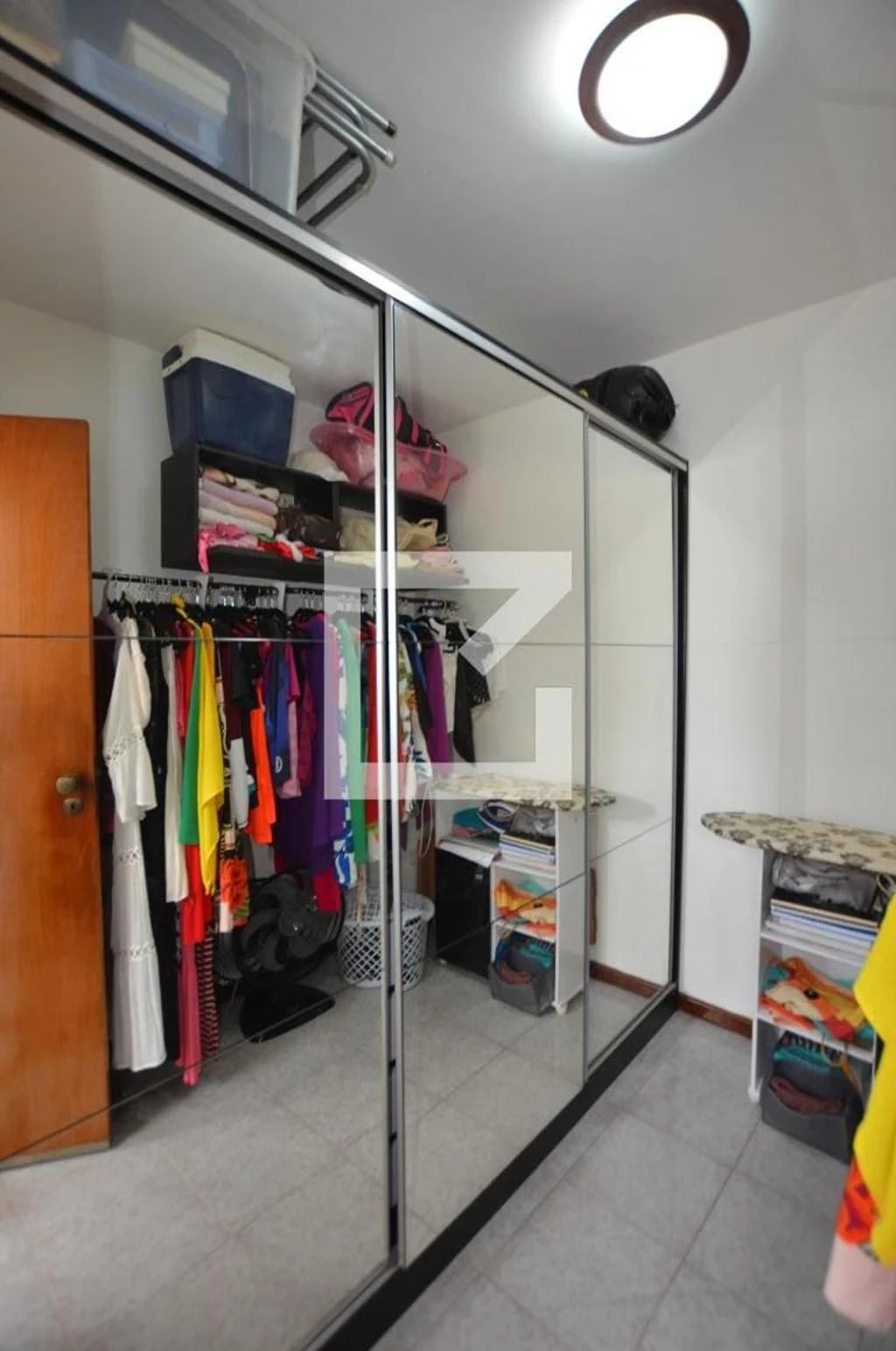 80 m² apartment with a walk-in closet and a home office — photo 29