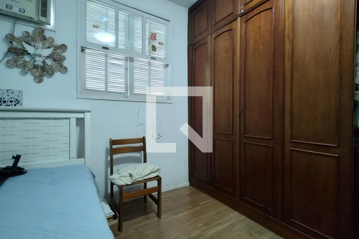 Furnished house with 3 bedrooms, private garden and 2 spots — photo 48