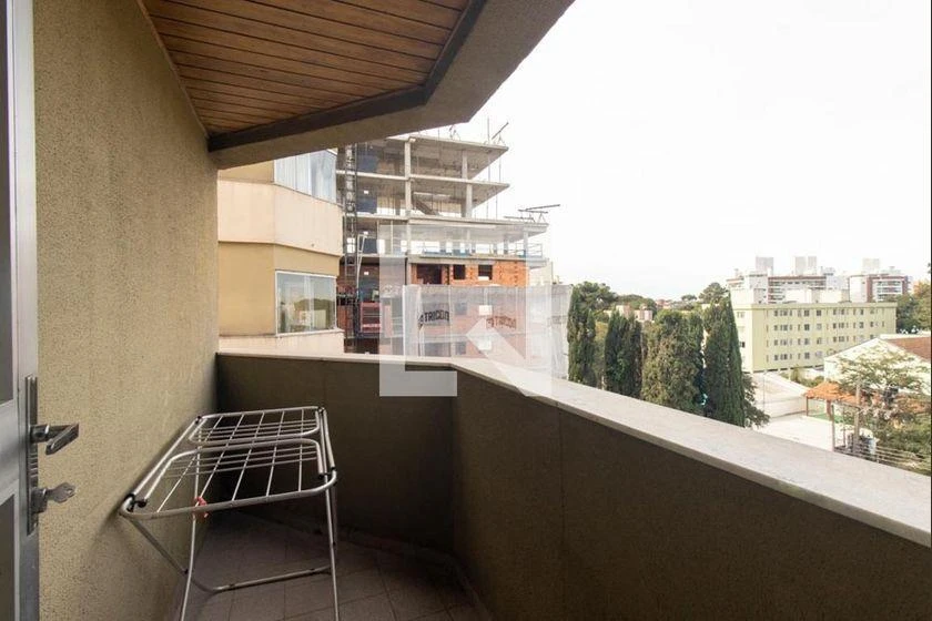 Apartment with 3 bedrooms and a balcony — photo 10