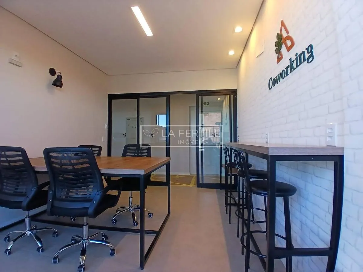 Apartamento com 2 dormitórios e varanda, 55,43 m² — photo 28