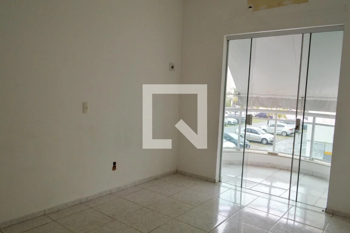Casa de 3 dormitorios con balcón y jardín privado — photo 61