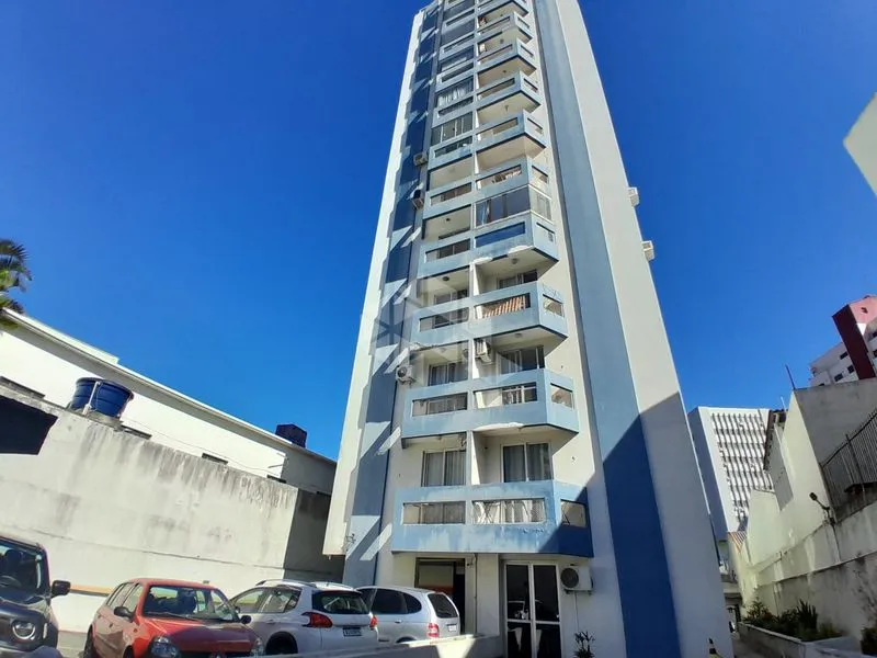 Apartamento tipo kitnet amueblado de 20 m² con cocina abierta — photo 4