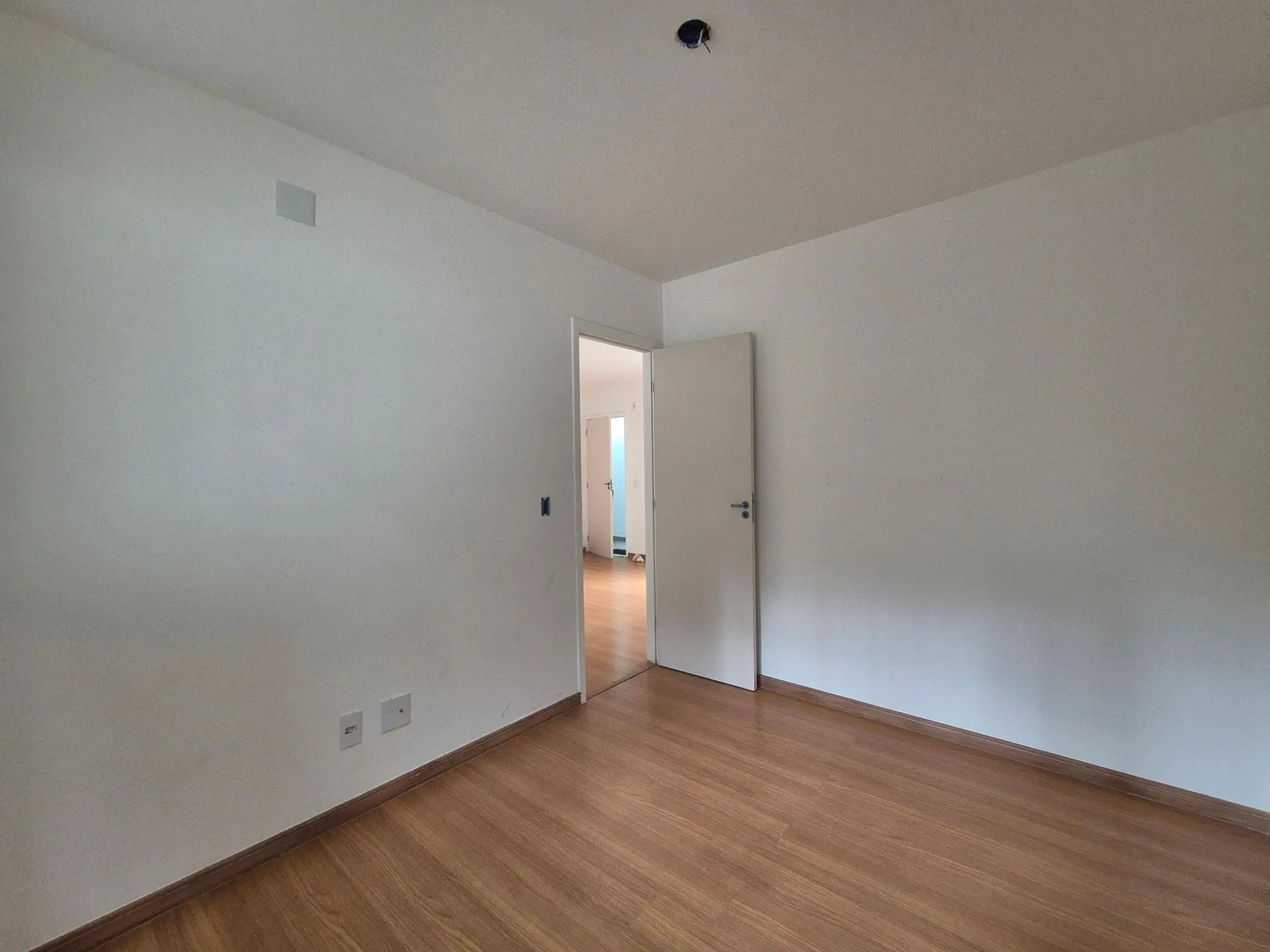 2-bedroom apartment with a park view — photo 5