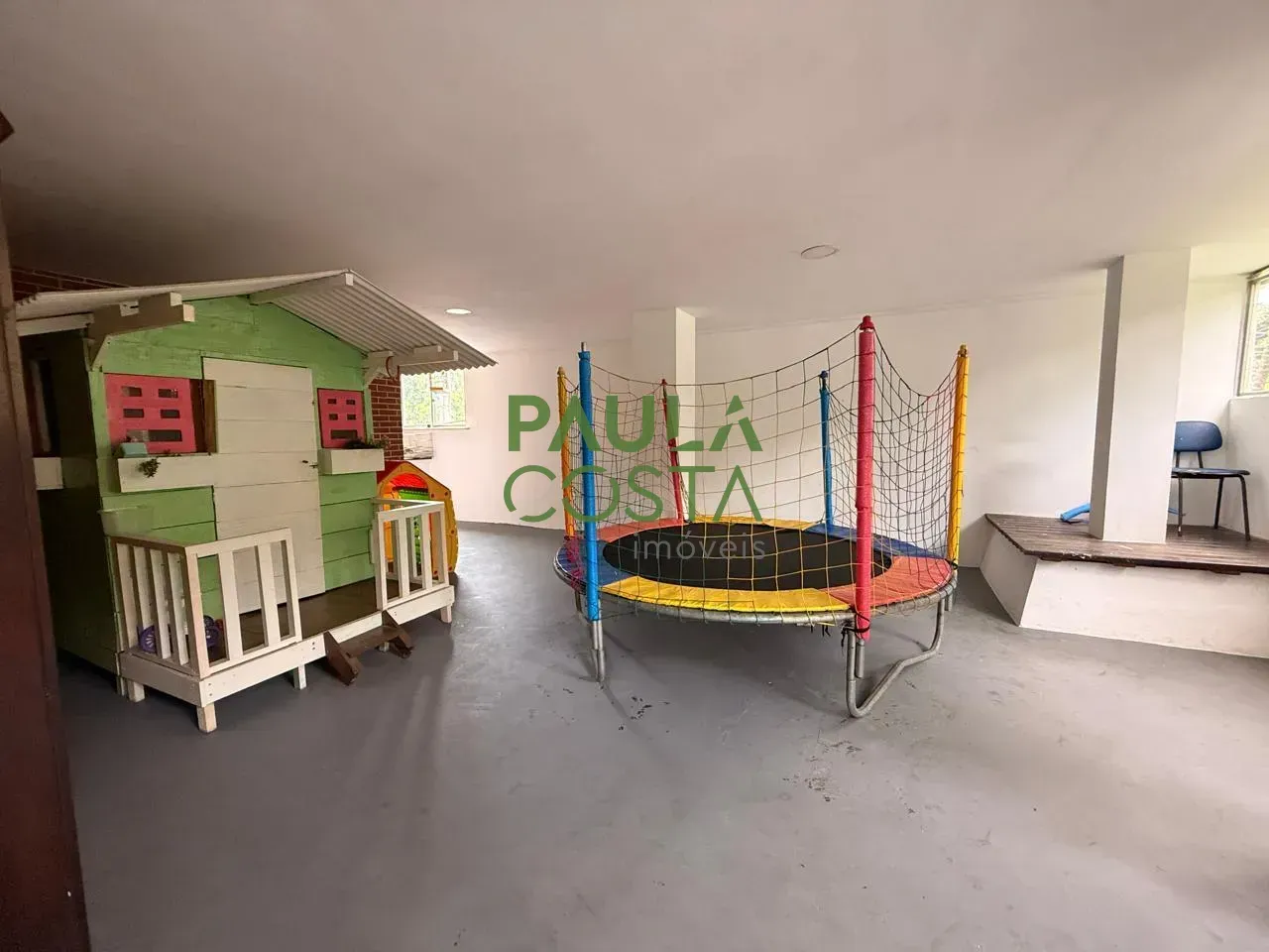 Top-floor apartment with 5 bedrooms and 5 bathrooms plus balcony grill — photo 35
