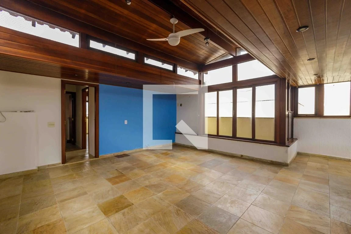 Ванна та 4 спальні: квартира 360 м² — photo 64