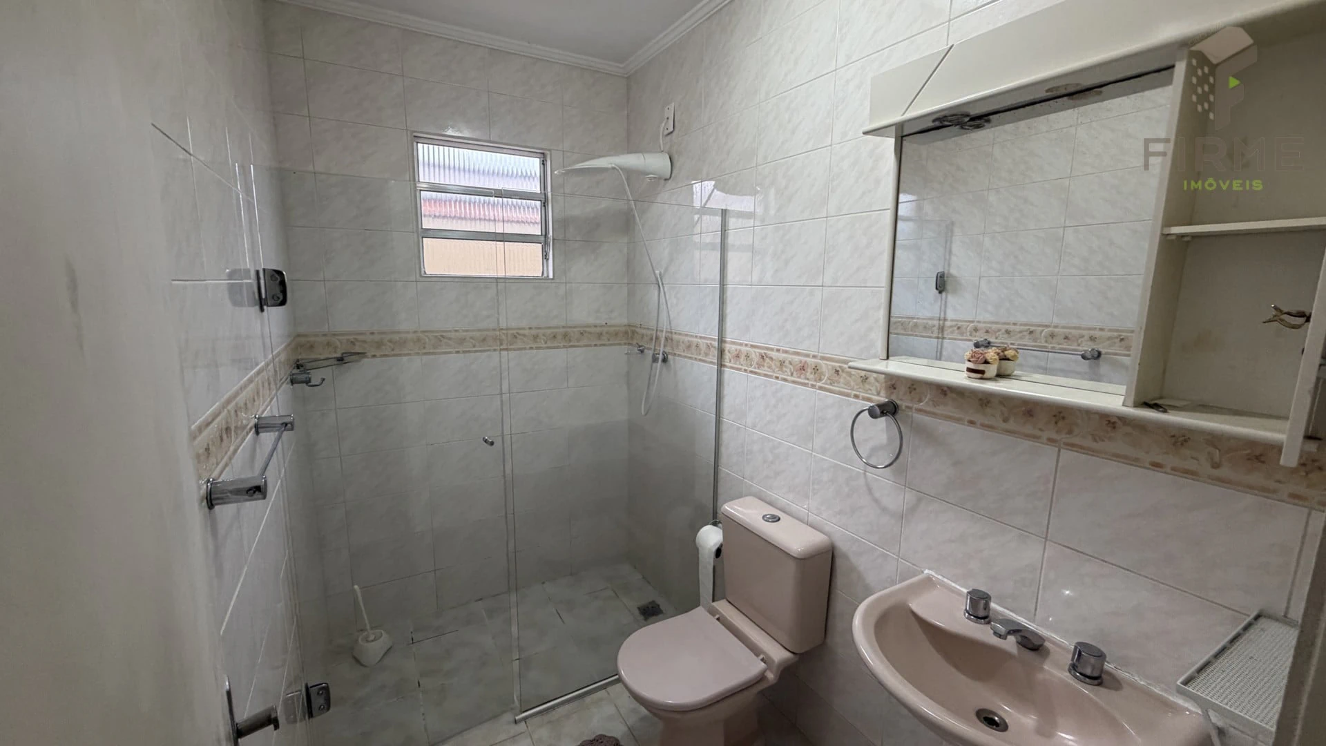 119 m² house with a private BBQ and a home office — photo 16