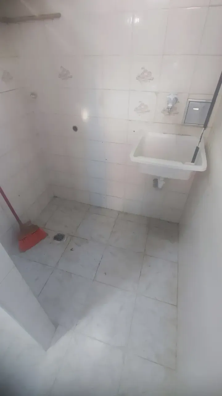 Ground-floor unfurnished apartment with 2 bedrooms and 1 bath — photo 7