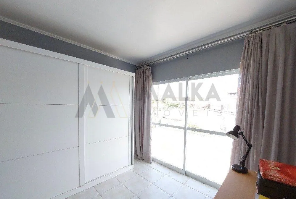 Home office in a 3-bedroom house, 174 m² — photo 21