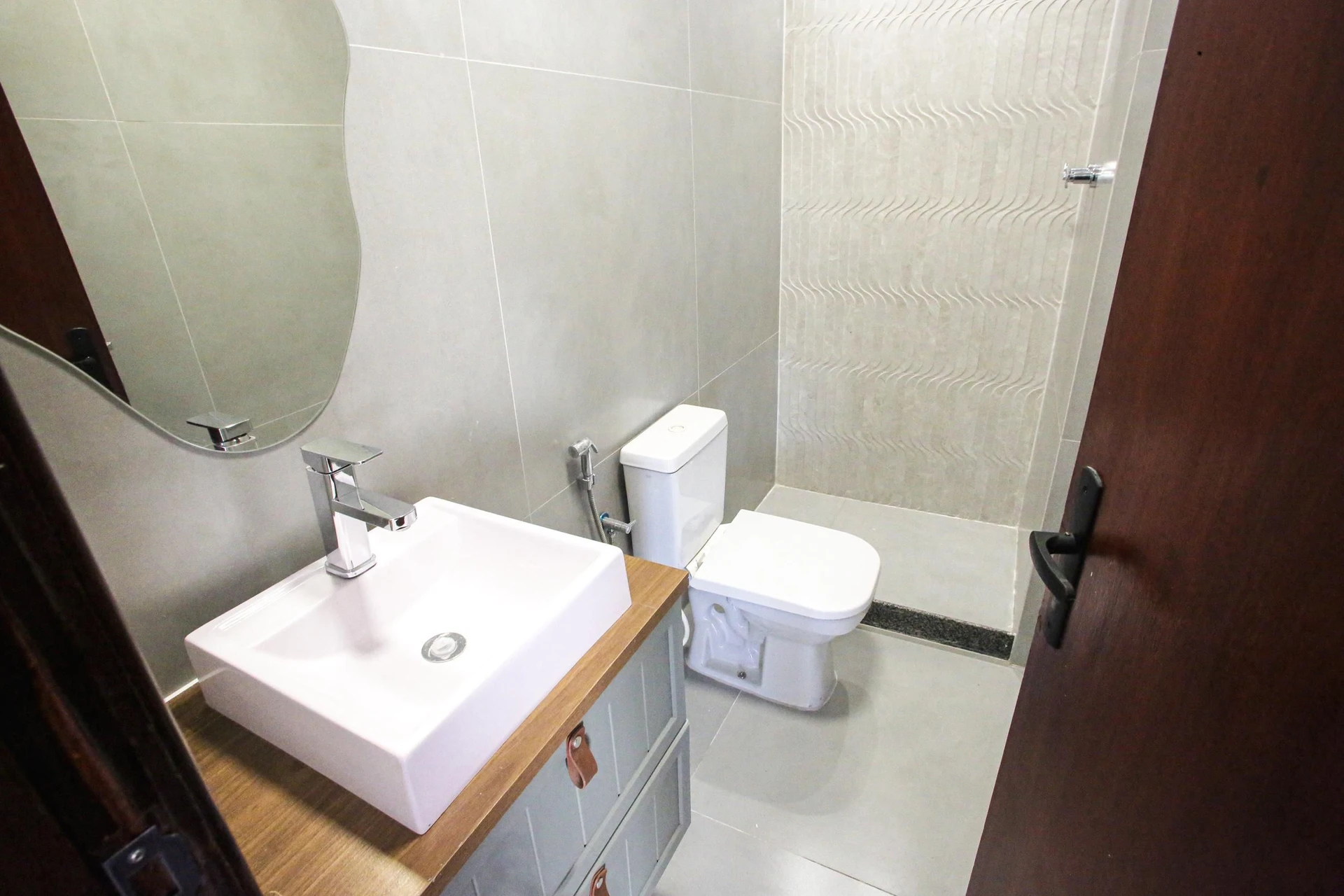 Apartamento de 3 quartos em condomínio com piscina — photo 15