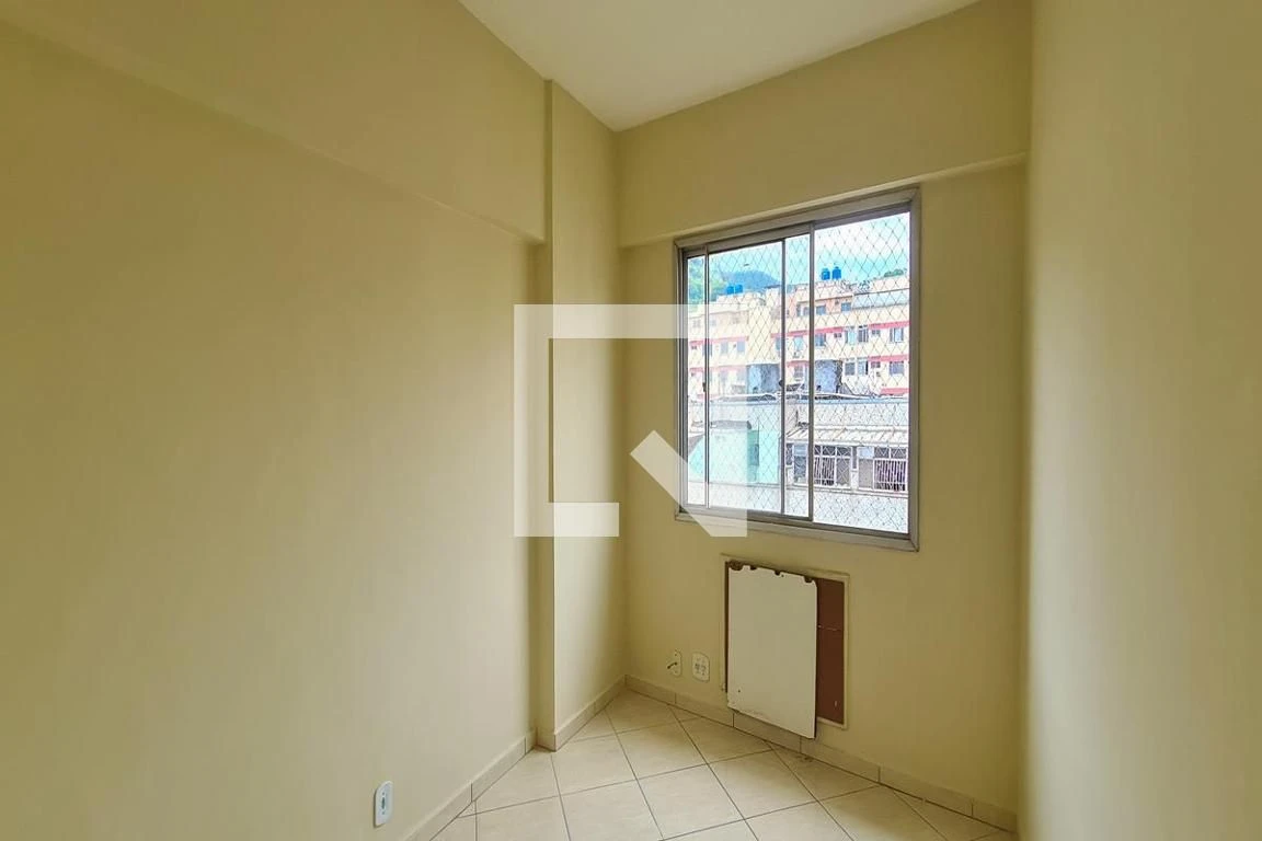 Apartamento con 3 dormitorios, suite y balcón con zona de lavado — photo 63