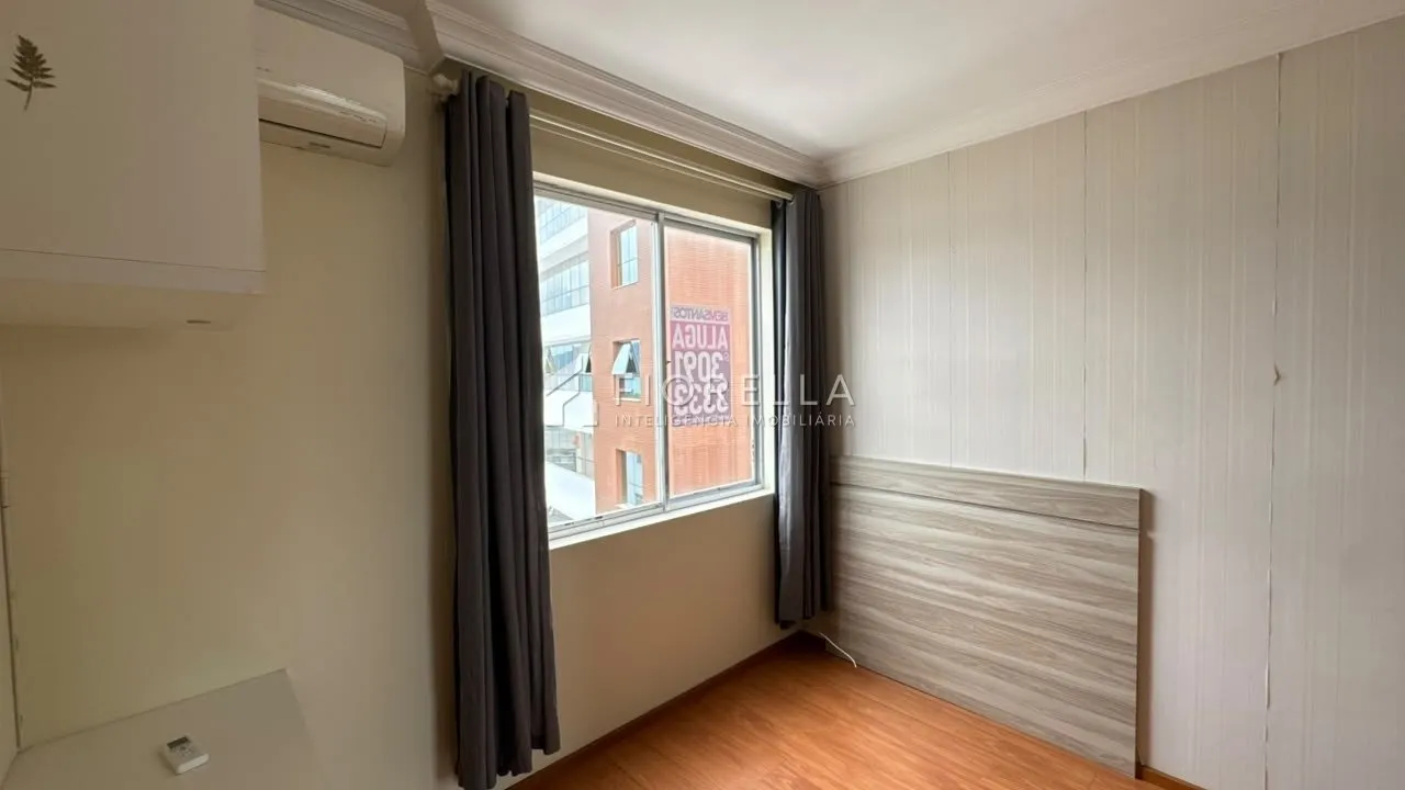 113 m² apartment with a home office and a water view — photo 15